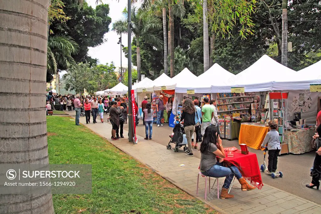 Spring Book Fair in Santa Cruz de Tenerife Spain