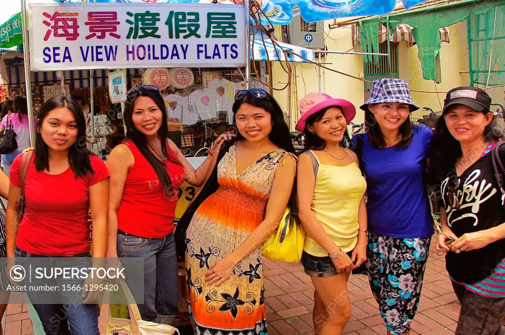 Holidays makers on the island of Cheung Chau, Hong Kong, China