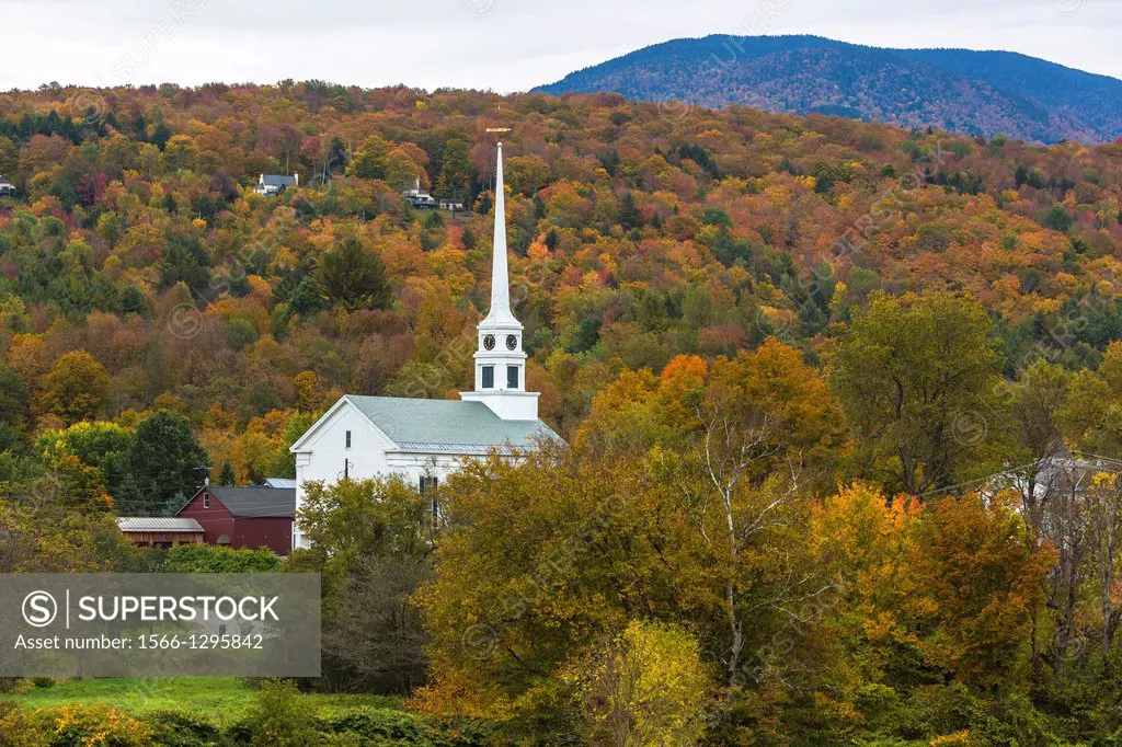 Picturesque Stowe Community Church in Stowe, Vermont, USA