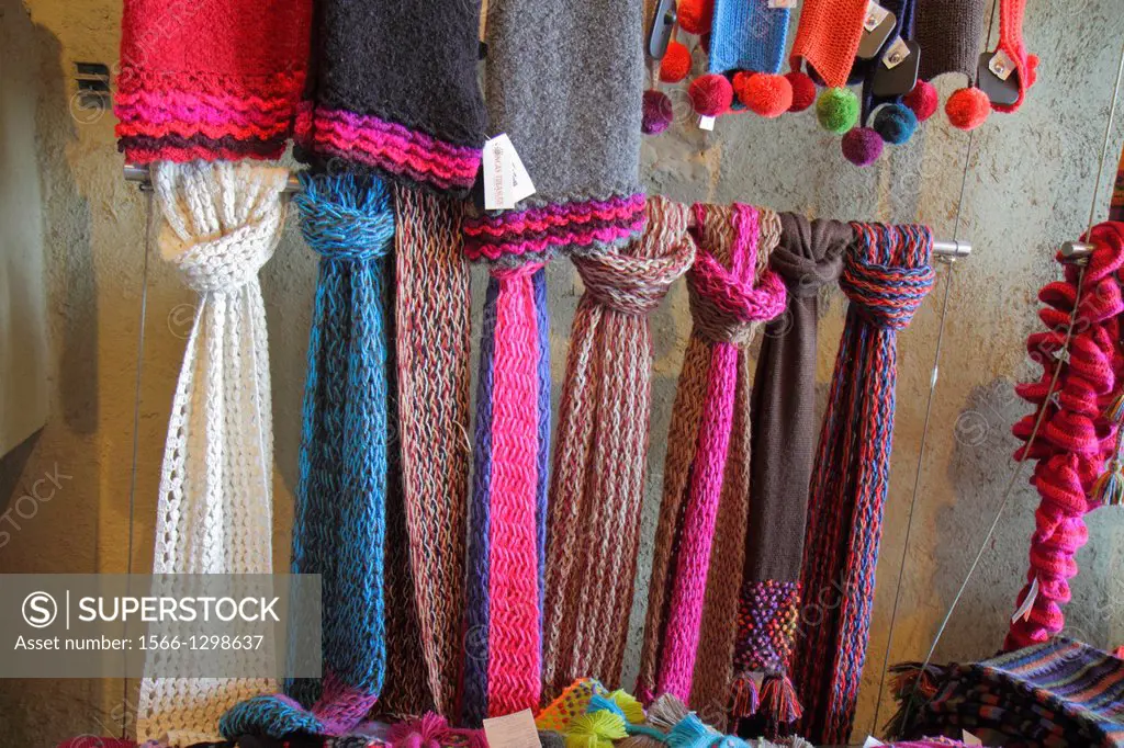 Peru, Lima, Miraflores, Malecon de la Reserva, Larcomar, shopping, center, centre, retail store, business, ethnic, wool, alpaca, scarf, scarves, knitt...