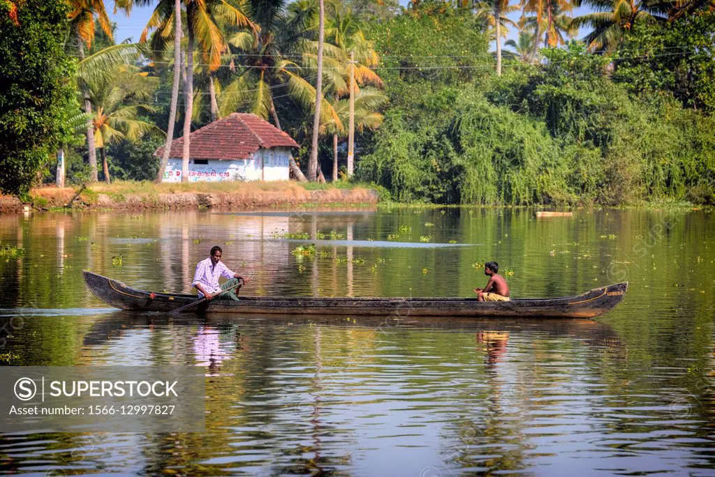 Alappuzha, Backwaters, Kerala, South India, Asia.
