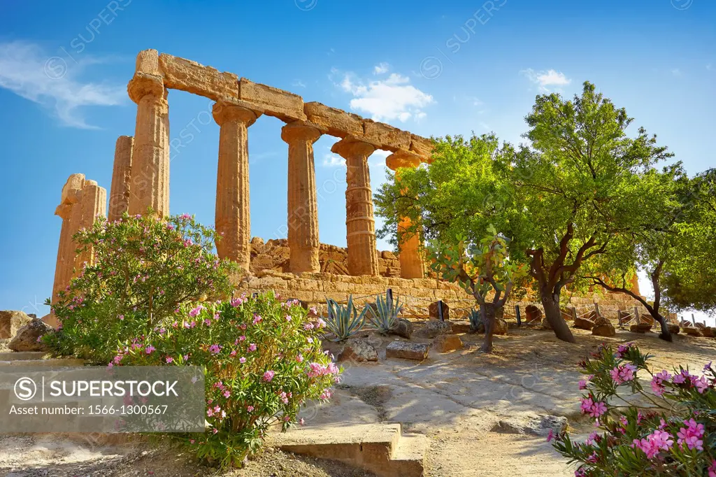 Agrigento - Temple of Hera in Valley of Temples (Valle dei Templi), Agrigento, Sicily, Italy UNESCO.