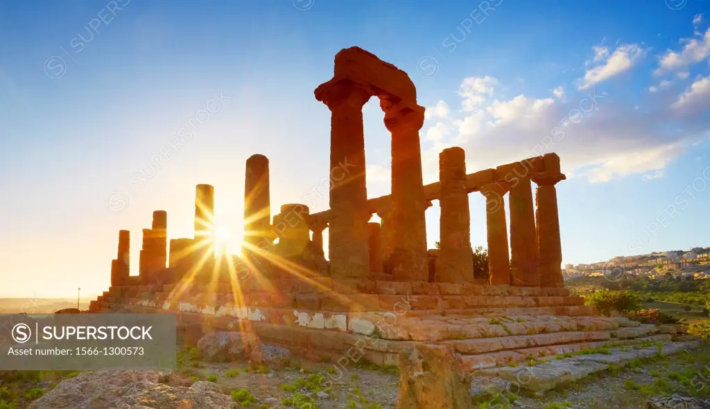 Temple of Hera in Valley of Temples (Valle dei Templi), Agrigento, Sicily, Italy UNESCO.
