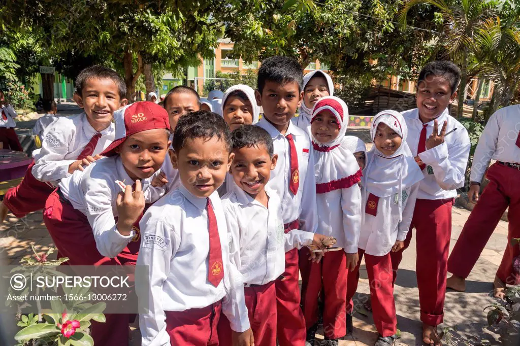 school children in Ende, Flores, Indonesia, Asia.