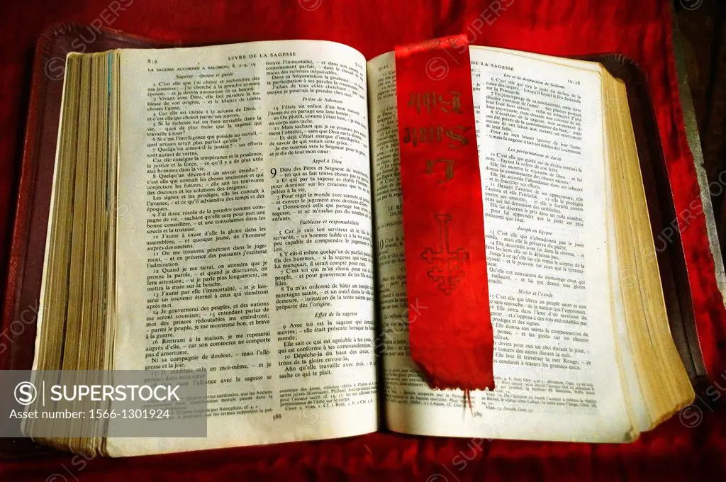 The Holy Bible in French, religion, Christian-Roman Catholic