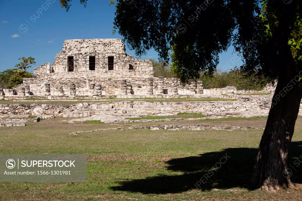Mayan arqueological site Mayapan, Peninsula Yucatan, Mexico.