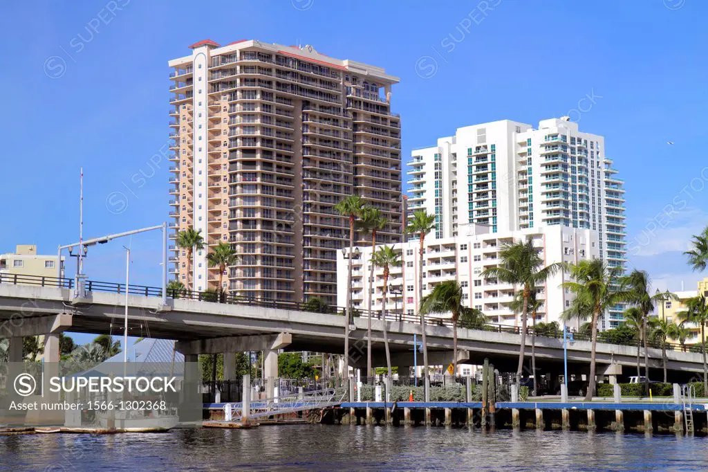 Florida, Ft. Fort Lauderdale, Intracoastal Waterway, New River Sound, Jackson Tower Condos, high-rise, condominium, buildings, SE 17th Street Bridge, ...