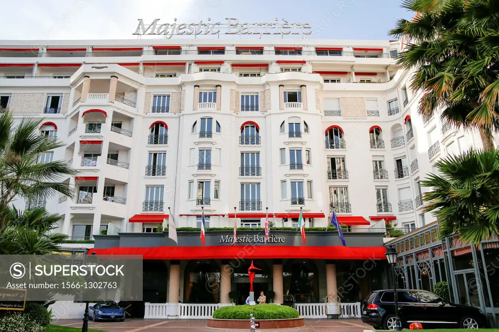 Majestic Barriere Hotel Front Facade and Driveway, La Croisette, Cote d´Azur, French Riviera, France,.