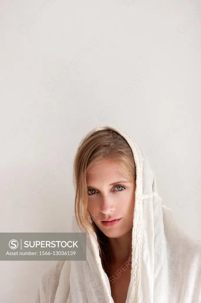 angel / nun / woman with cape.