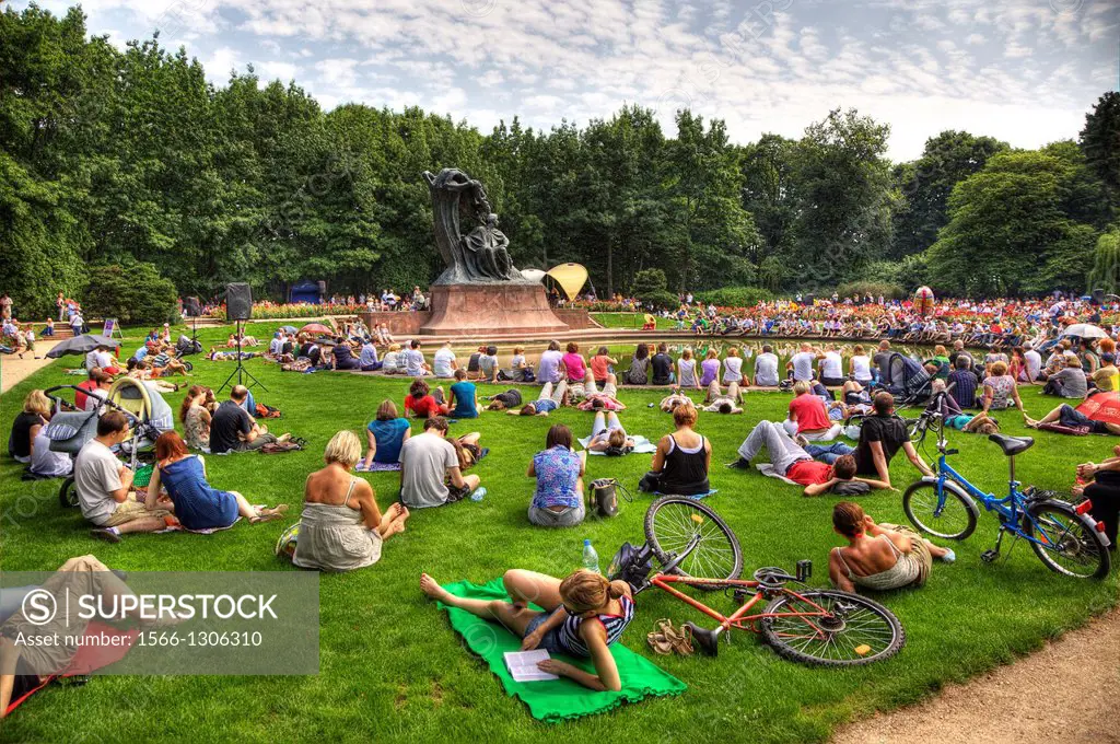 Tribute to Chopin summer open concert in lazienki park, Warsaw.