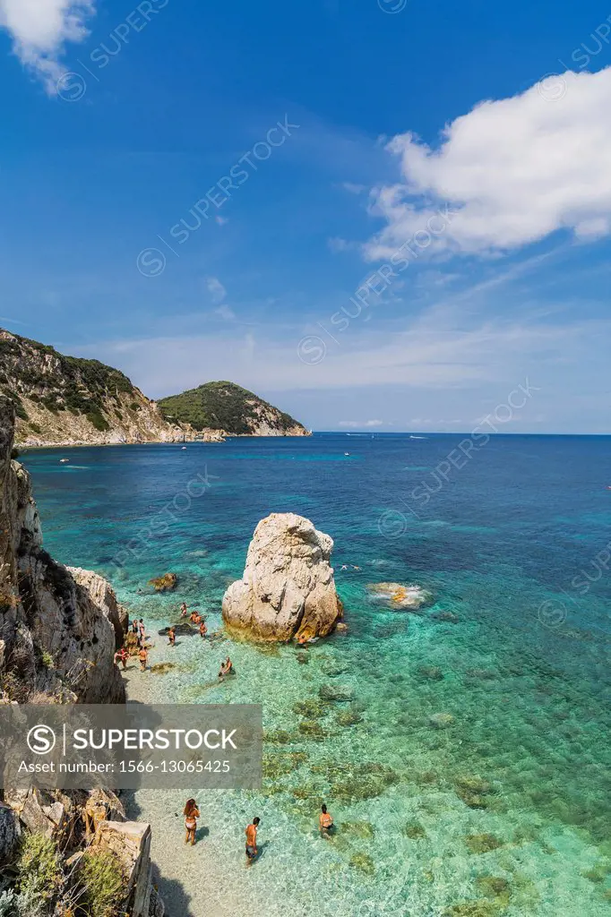 Italy, Toscana (Tuscany), Elba Island, Portoferraio . A rock between La Sorgente beach and Sansone beach
