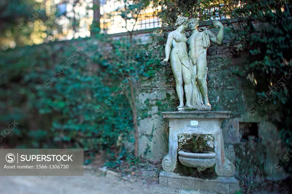 Italy, Tuscany, Florence,Boboli garden, statues.