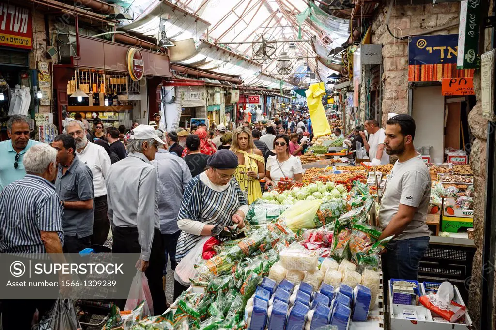 Fruits and vegetables stalls at Mahane Yehuda market, Jerusalem, Israel.