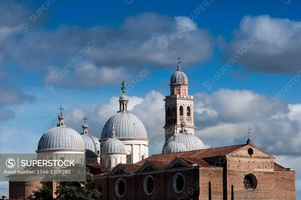 Italy, Veneto, Padua, Santa Giustina Basilica.