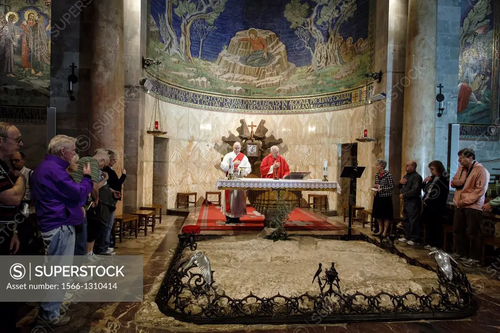 The Basilica of the Agony or the Church of all Nations at the Garden of Gethsemane, Jerusalem, Israel.