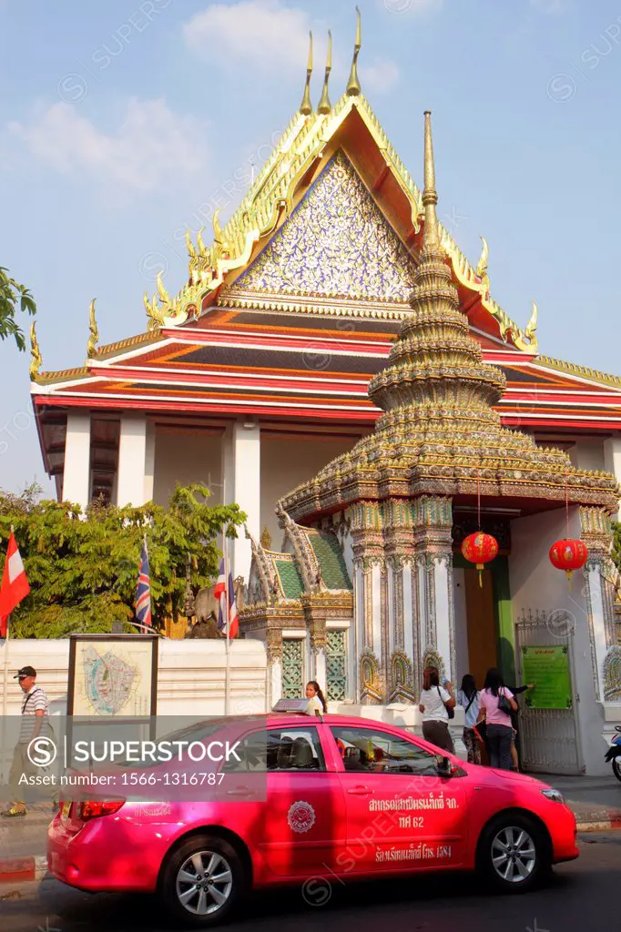 Thailand, Bangkok, Phra Nakhon, Maha Rat Road, Wat Pho, Phra Chetuphon, Buddhist temple, taxi cab.