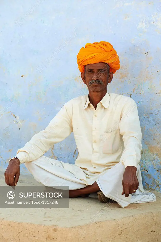India, Rajasthan, Meda village around Jodhpur, Rabari ethnic group, Karnaram Devasi, 55 old.