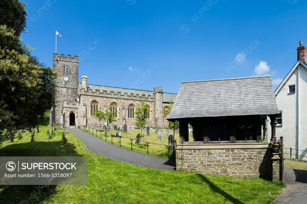 The Curch of All Saints in the market town of Dulverton in Exmoor National Park, Somerset, England.