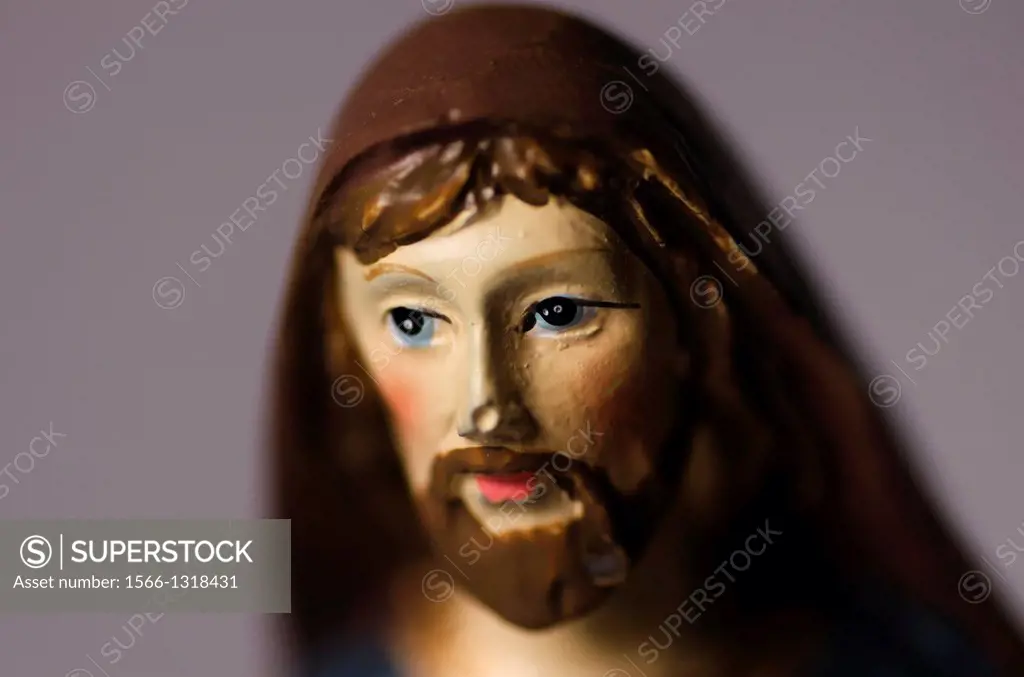 The head of Jesus figurine