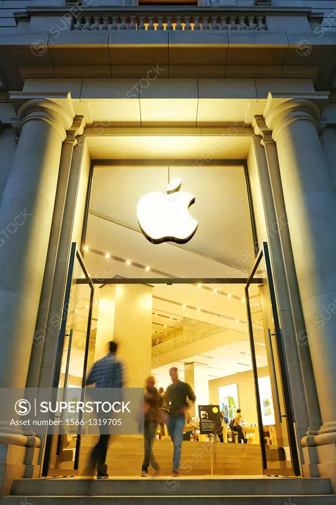 Apple store entrance in Catalonia Square, Barcelona, Catalonia, Spain.