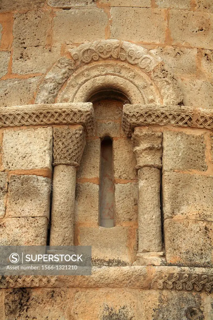 Detail of apse in the Romanesque church of San Bartolomé (12th century), Campisábalos, Guadalajara province, Castilla-La Mancha, Spain