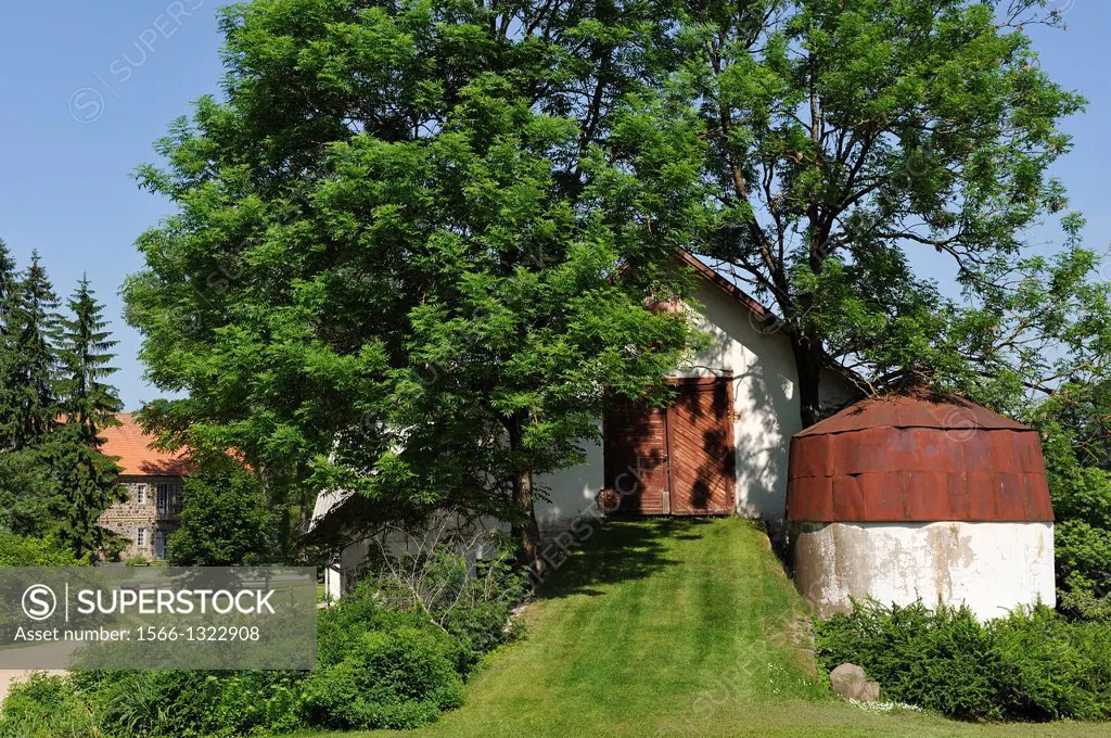 barn at the Turaida Museum Reserve, Sigulda, Gauja National Park, Vidzeme Region, Latvia, Baltic region, Northern Europe.