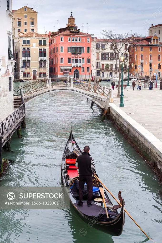 Europe, Italy, Veneto, Venice, classified as World Heritage by UNESCO. Gondola in the canale.