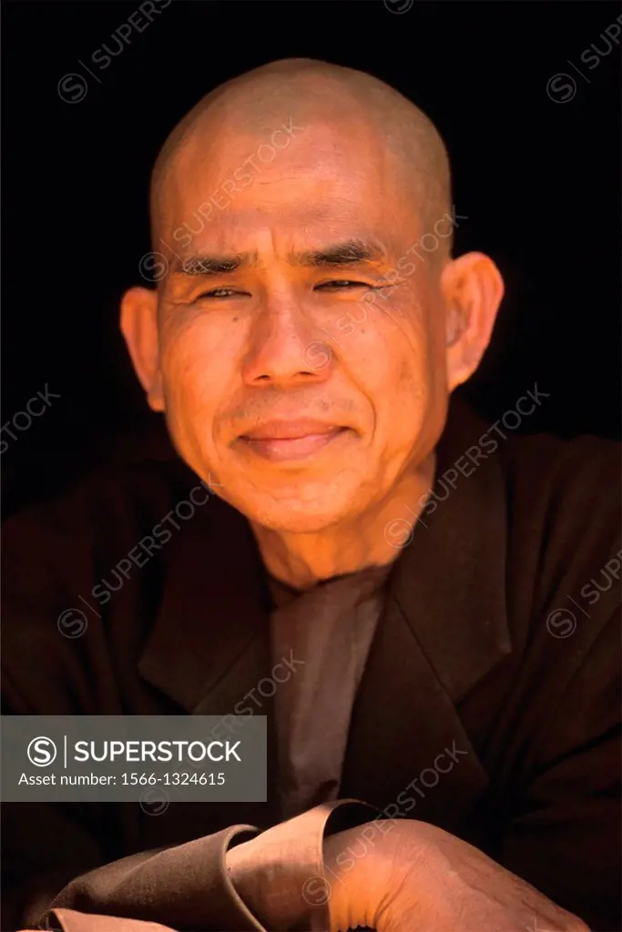 Vietnam, Dalat, buddhist monk.
