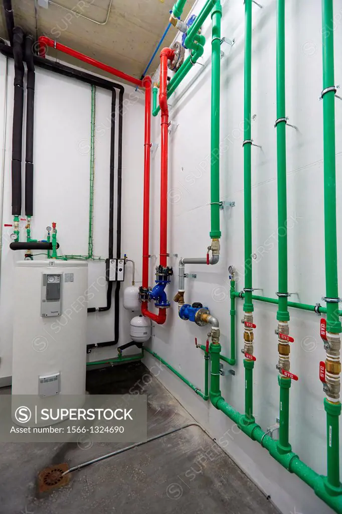 Pipes. Ingrid. New experimental infrastructure for Smart Grids. Laboratory at an international level, with a great experimental capacity in high-volta...