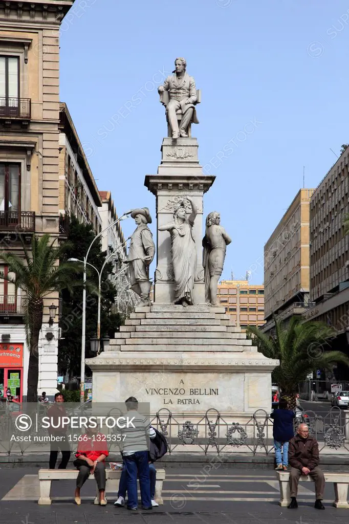 Italy, Sicily, Catania, Vincenzo Bellini statue,.