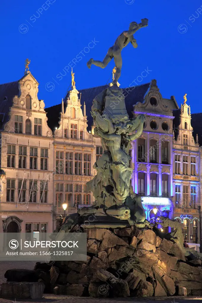 Belgium, Antwerp, Grote Markt, Brabo Fountain,.