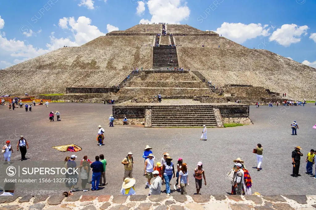 Pyramid of the Sun. Teotihuacan, Mexico.