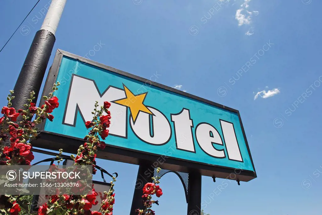 Sedona, USA: a motel sign