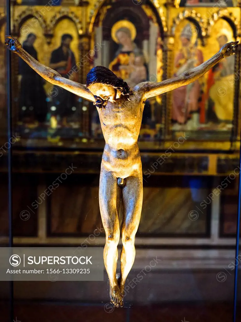 Crucifix attributed to Michelangelo c. 1495. Polychrome limewood. Museo Nazionale del Bargello - Firenze, Italy.