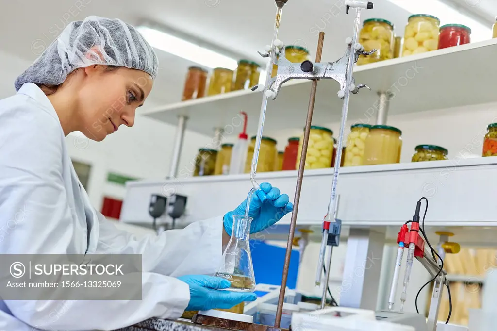 Laboratory quality control, Production line of canned vegetables and legumes, Canning Industry, Agri-food, Villafranca, Navarre , Spain