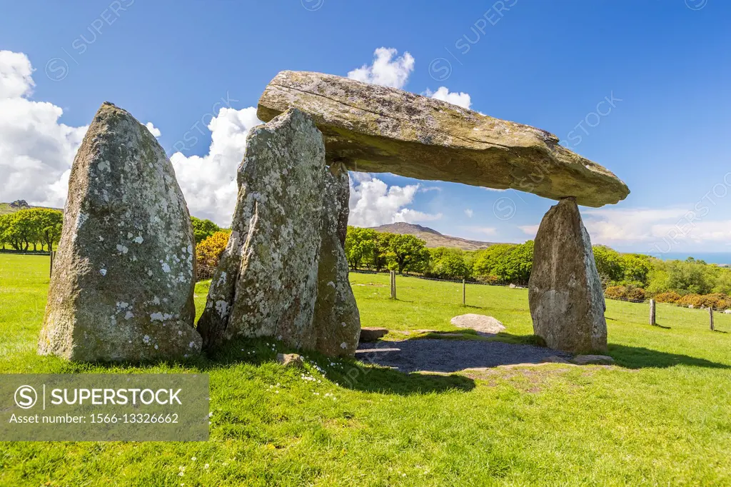 Pentre Ifan, Neolithic Burial Chamber, Pembrokeshire, Wales, United Kingdom, Europe.