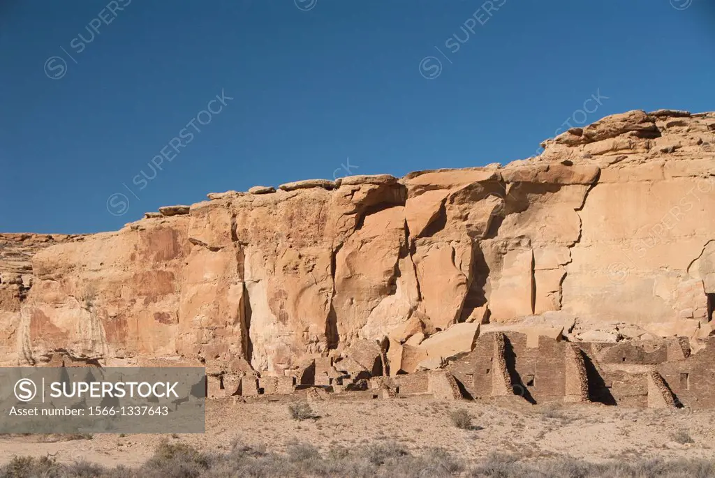 USA, New Mexico, Chaco Canyon National Historic Park, World Heritage Site, Pueblo Bonito.