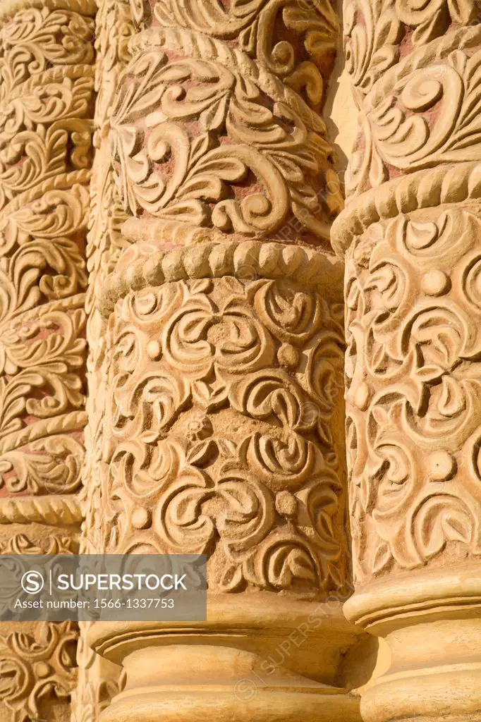 Mexico, Chiapas, San Cristobal de las Casas, Temple of Santo Domingo de Guzman, founded in 1547, intricately carved Solomonic columns.