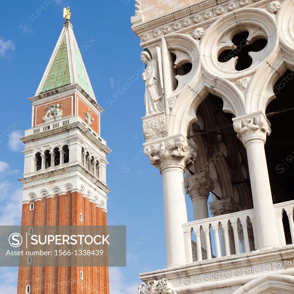Doge´s Palace or Ducale Palace and St Mark Bell Tower in background, St Mark´s square, Venice, Veneto, Italy, Europe.