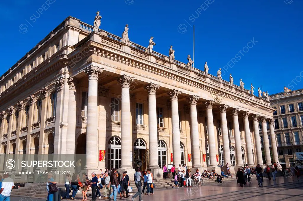 Le Grand Theatre, Place de la Comedie, Bordeaux, UNESCO World Heritage Site, Bordeaux, Gironde, Aquitaine, France, Europe.