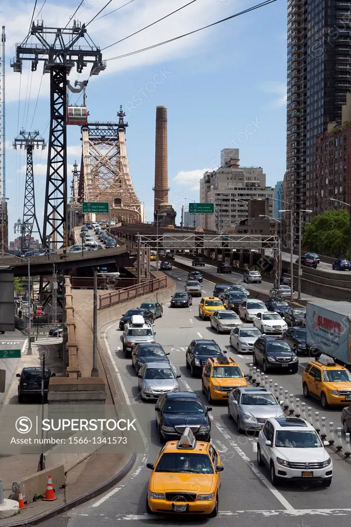 Traffic on the Queensboro bridge Island New York City.