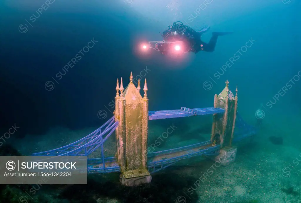 Underwater museum ""Reddening leaders"" Tower Bridge sculpture. Cape Tarhankut, Tarhan Qut, Black sea, Crimea, Ukraine, Eastern Europe.