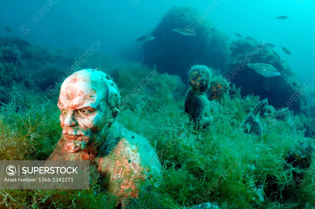 Underwater museum ""Reddening leaders"", Vladimir Ilyich Ulyanov, Lenin, sculpture, Cape Tarhankut, Tarhan Qut, Black sea, Crimea, Ukraine, Eastern Eu...