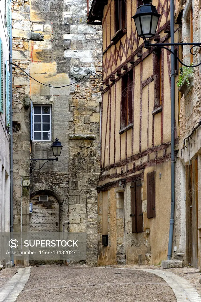 Rue Mignot, Mignor street, old town of Périgueux, World Heritage Sites of the Routes of Santiago de Compostela in France, Dordogne, Aquitaine, France,...