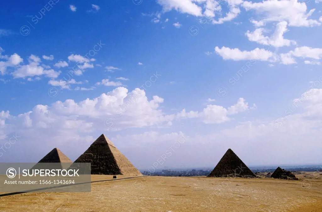EGYPT, CAIRO, GIZA, VIEW OF (FROM LEFT) CHEOPS, CHEFREN, AND MYCERINUS PYRAMIDS.