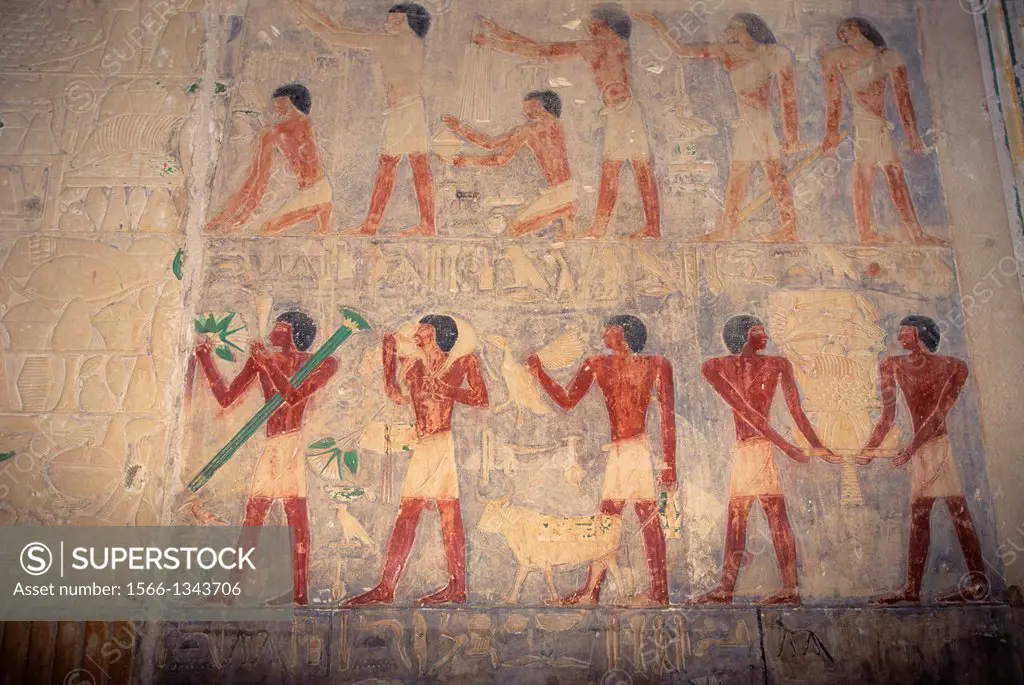 EGYPT, NEAR CAIRO, SAKKARA, TOMB OF PTAH-HOTEP, RELIEF CARVING SHOWING DAILY LIFE.