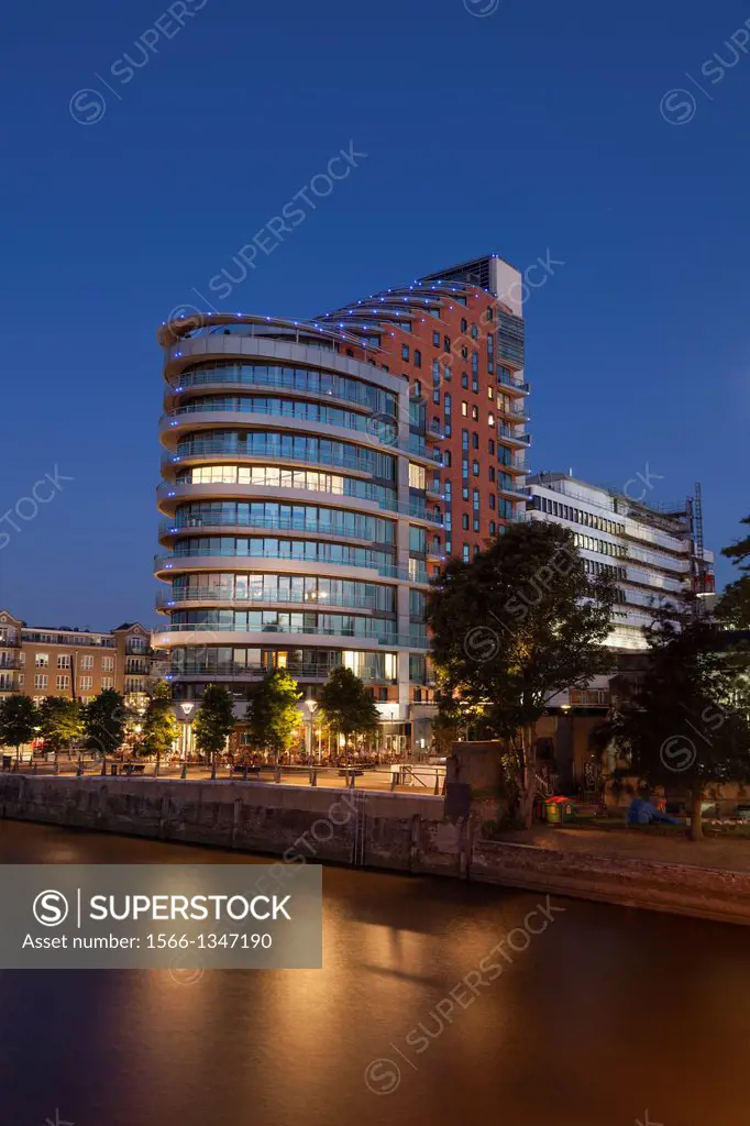 Putney Embankment & Putney Wharf Tower Apartment Block, Near Putney Bridge In West London