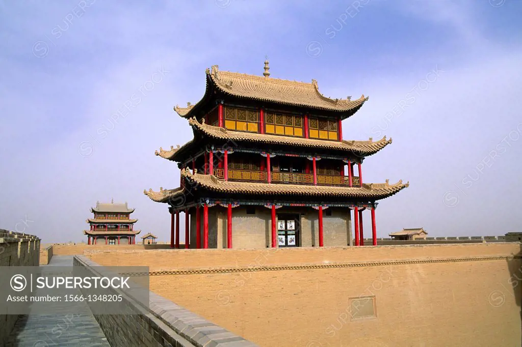 CHINA, GANSU PROVINCE, JIAYUGUAN, MING FORTRESS (1372) WESTERN LIMIT OF GREAT WALL.