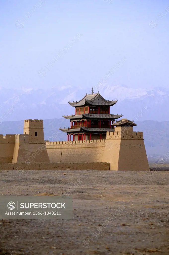 CHINA, GANSU PROVINCE, JIAYUGUAN, MING FORTRESS (1372) WESTERN LIMIT OF THE GREAT WALL,QILIAN MT.