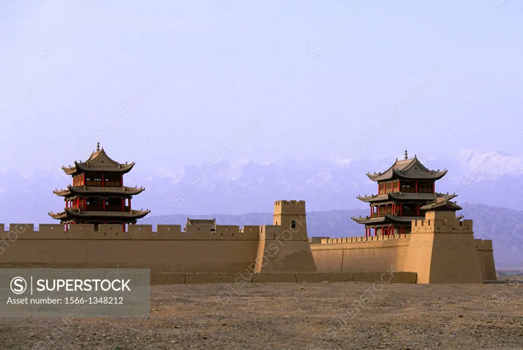 CHINA, GANSU PROVINCE, JIAYUGUAN, MING FORTRESS (1372) WESTERN LIMIT OF THE GREAT WALL,QILIAN MT.